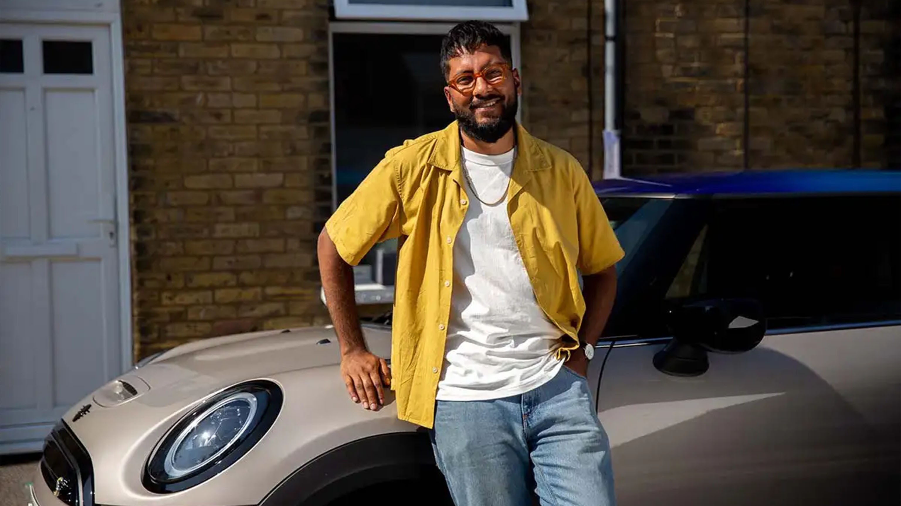 MINI Priče o e-mobilnosti - Monvar - zabava tokom vožnje MINI-jem